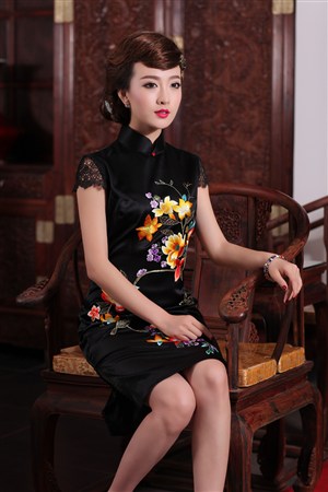 最刺激的老女人乱惀小说