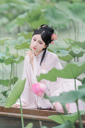 看老公玩自己闺蜜