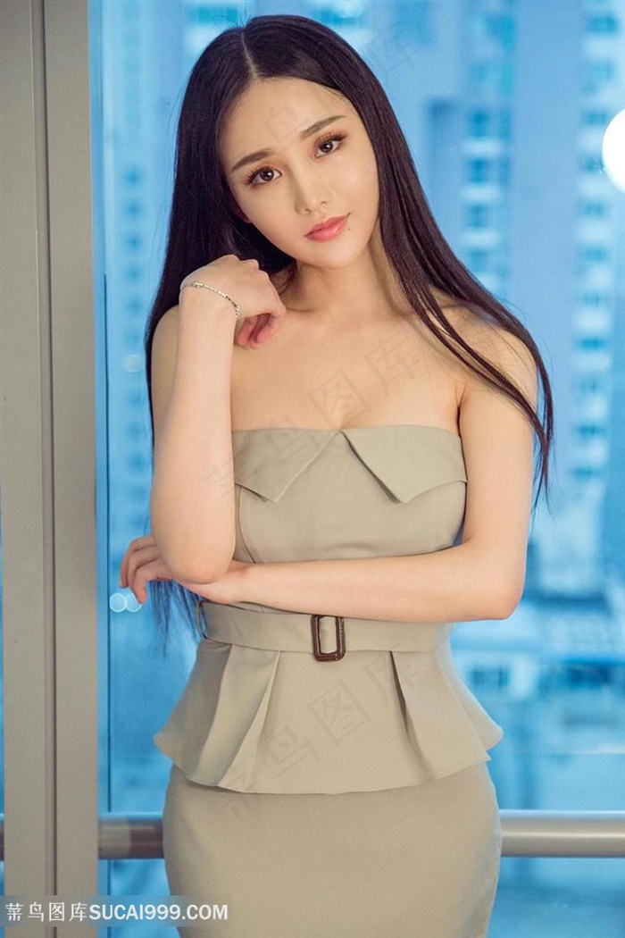 精品一区二区三区无卡乱码