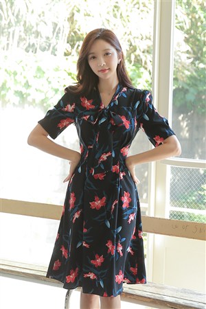 欧美亚洲综合小说区图片区