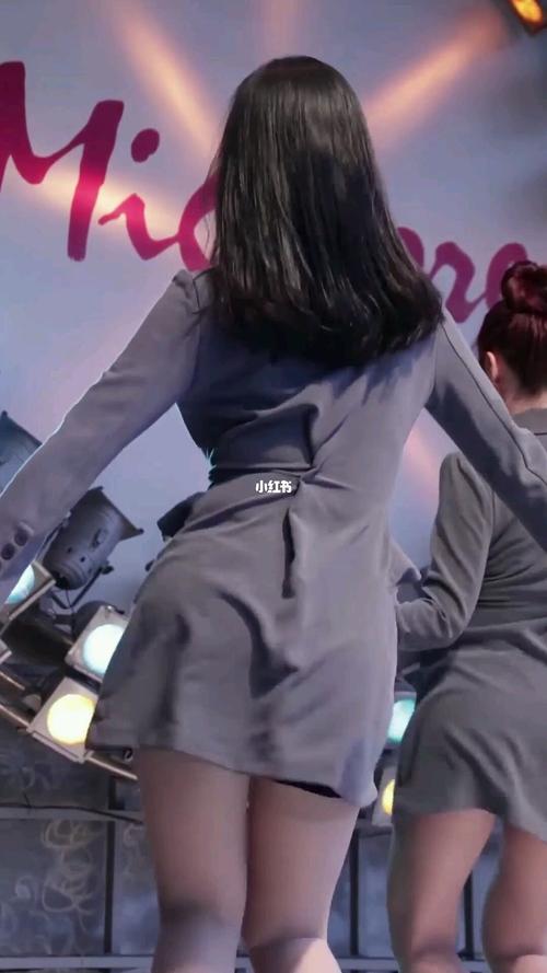 草莓向日葵丝瓜榴莲芭蕉