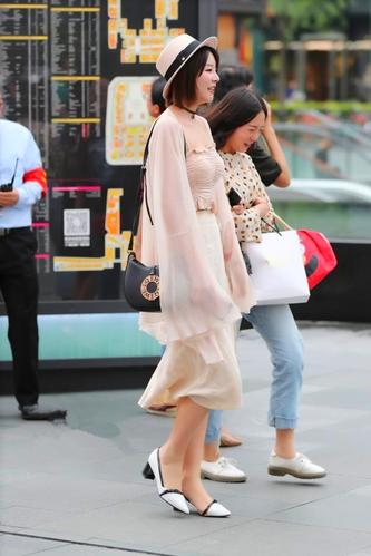 亚洲激情小视频