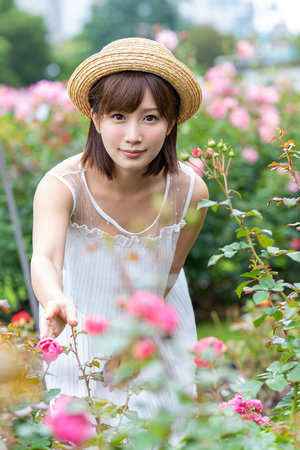 成人免费在线淫荡小视频