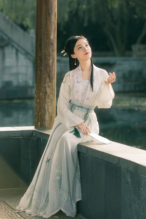 欧美巨大乳videos